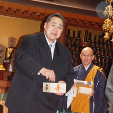 特別ゲストの芝田山親方