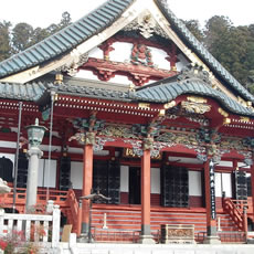 新春祈祷の行われた身延山久遠寺祖師堂